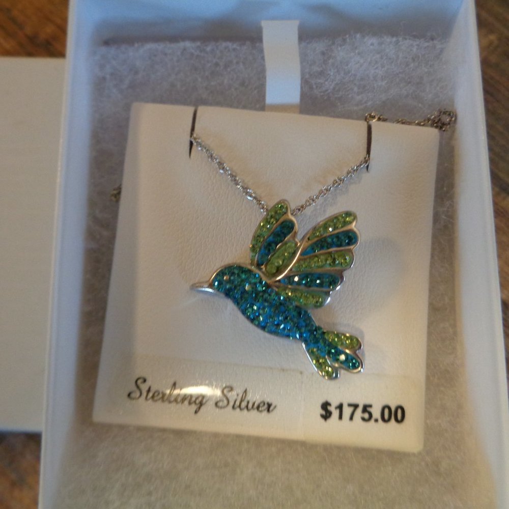 Artistique Sterling Silver Swarovski Crystal Bird Pendant w/Chain - Picture 2 of 13